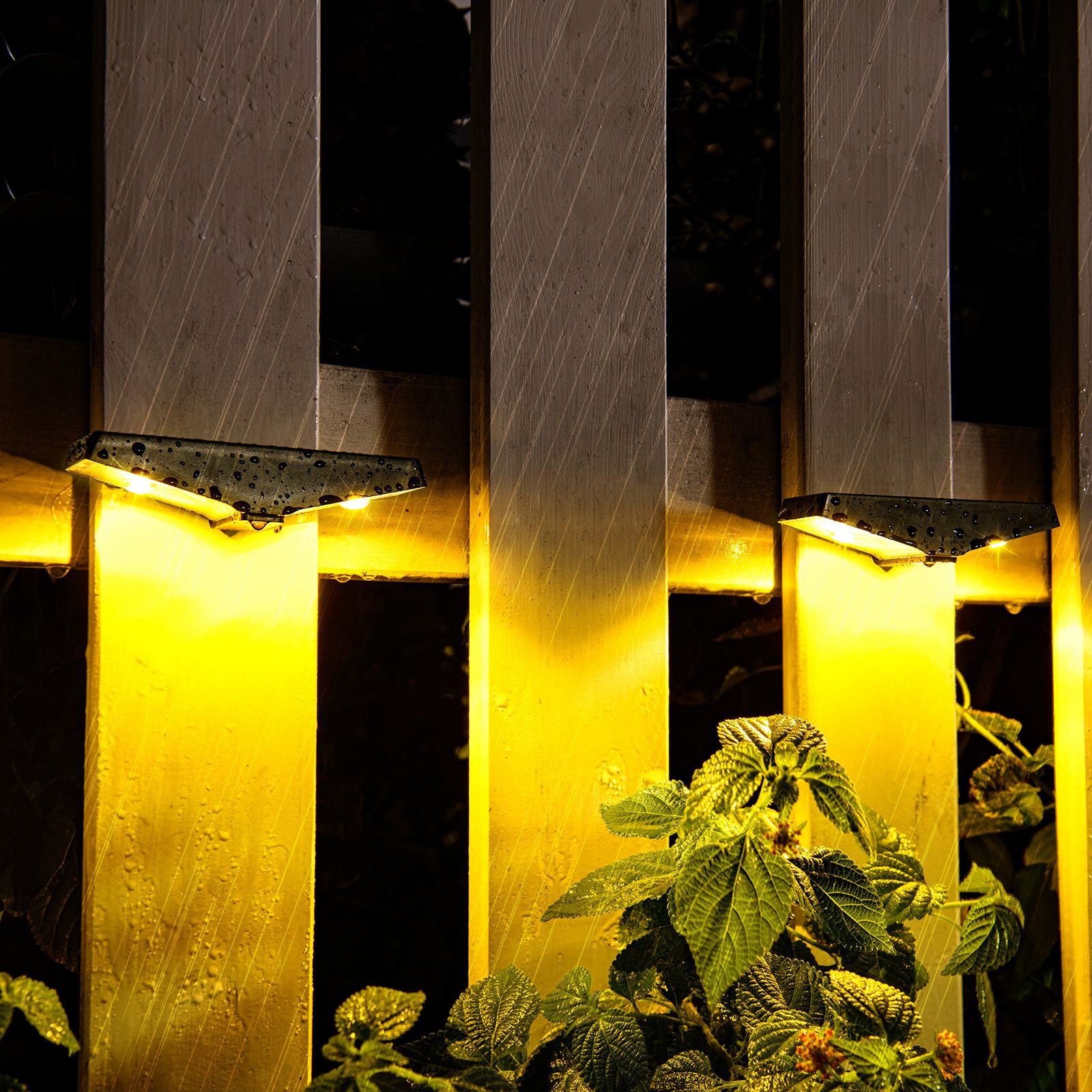 2 pcs/lot solar garden light Villa outdoor garden atmosphere light exterior wall decoration Intelligent induction LED light 2V 200MA warm light view 2